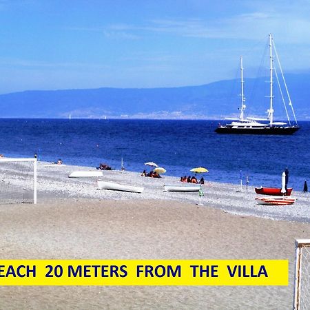 Villetta Singola "Lilla" Ali Terme Buitenkant foto
