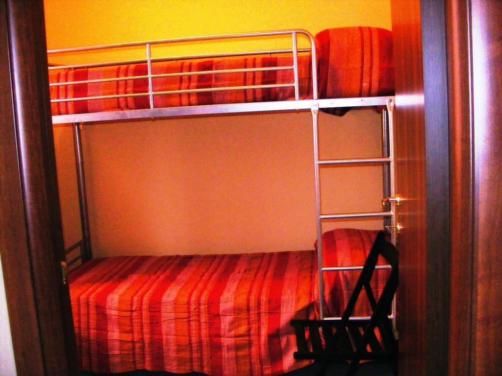 Villetta Singola "Lilla" Ali Terme Kamer foto